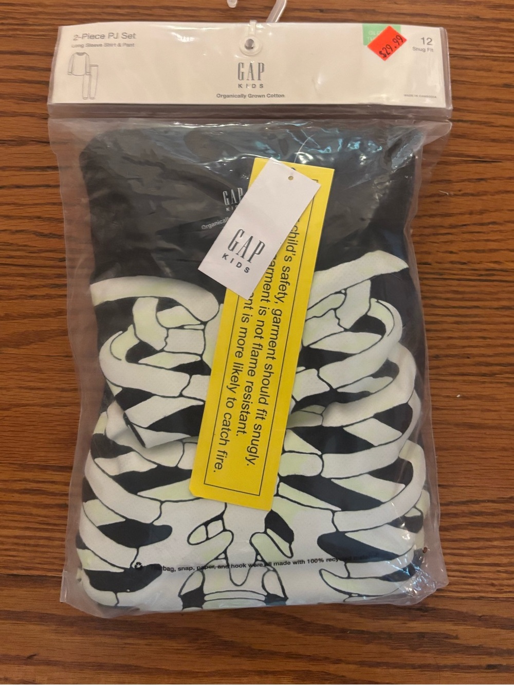 GAP Kids Black & White Skeleton Pajama Set - unisex 12 glow and dark Halloween